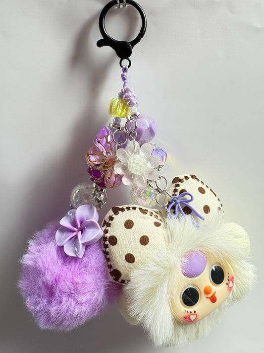 RABBIT BOW BAG CHARM WHITE