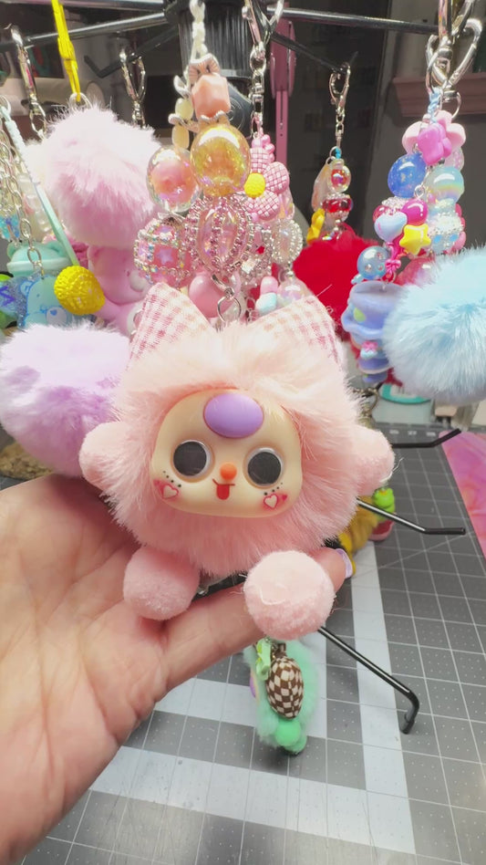 RABBIT BOW BAG CHARM PINK