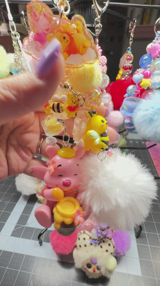 POOH WITH HONEY POT BAG CHARM